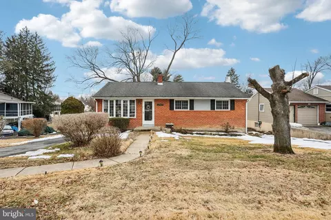 2603 Clayton St, Ogden, PA 19061