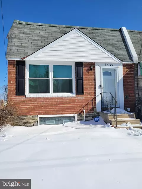 1539 Summit St, Linwood, PA 19061