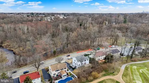View/Area - 658 W Rolling Rd, Springfield, PA 19064 photo 9 of 9