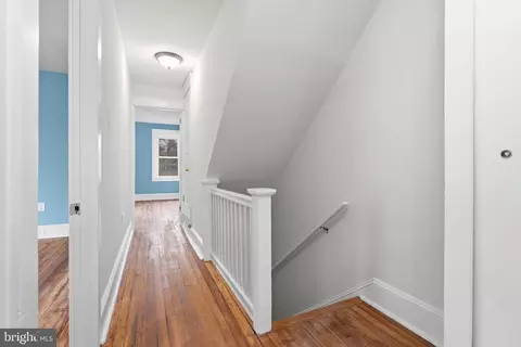 Entry Way - 227 E Leamy Ave, Springfield, PA 19064 photo 7 of 10