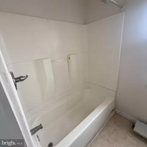 Bath - 6805-07 Marshall Rd, Darby, PA 19082 photo 1 of 1