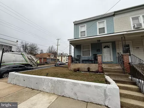 220 10th St, Brookhaven, PA 19015