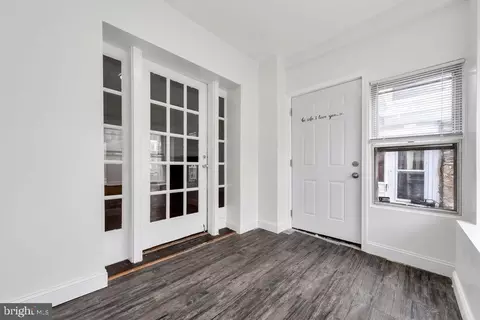 Entry Way - 274 Avon Rd, Darby, PA 19082 photo 2 of 3