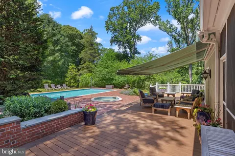 Exterior - 185 Biddulph Rd, Wayne, PA 19087 photo 11 of 16