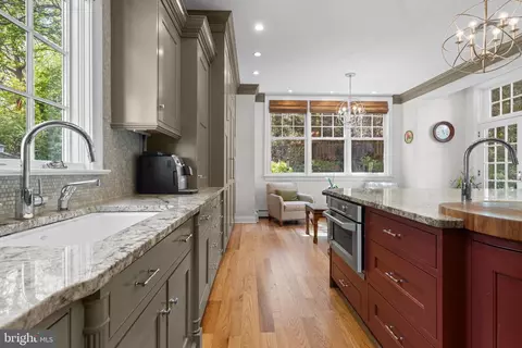 Kitchen - 185 Biddulph Rd, Wayne, PA 19087 photo 4 of 6