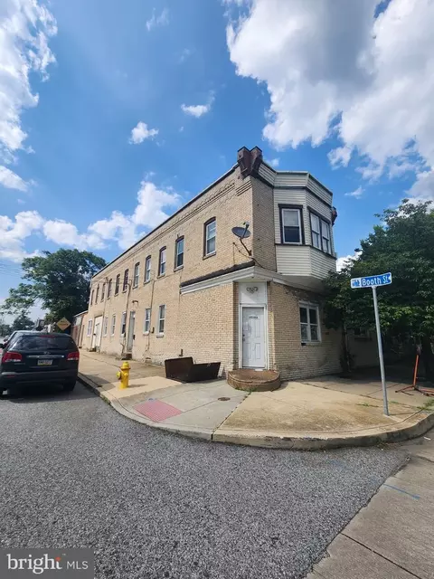 3038 W 2nd St, Chester, PA 19013