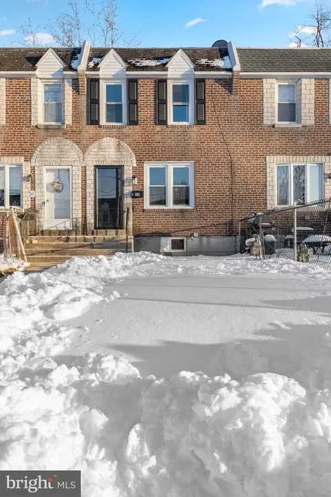 84 Chester Ave, Clifton Heights, PA 19018
