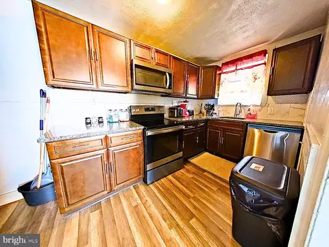 Kitchen - 345 Copley Rd, Darby, PA 19082 photo 1 of 2