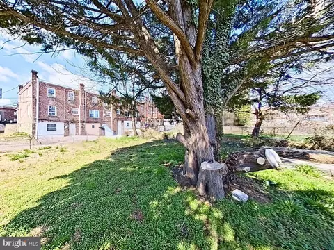 Exterior - 345 Copley Rd, Darby, PA 19082 photo 2 of 2