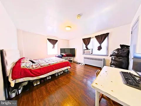 Bedroom - 345 Copley Rd, Darby, PA 19082 photo 1 of 8