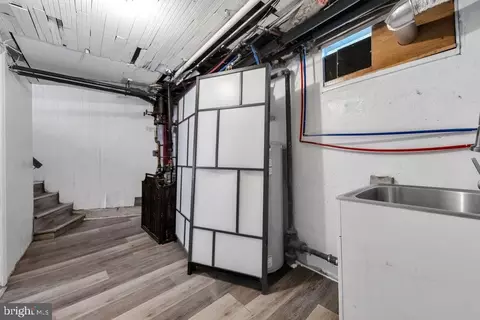 Entry Way - 334 Wiltshire Rd, Darby, PA 19082 photo 3 of 3