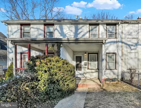 1133 Clover Ln, Chester, PA 19013