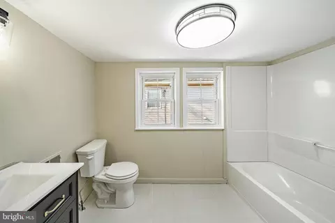 Bath - 1342 Cherry St, Boothwyn, PA 19061 photo 2 of 2