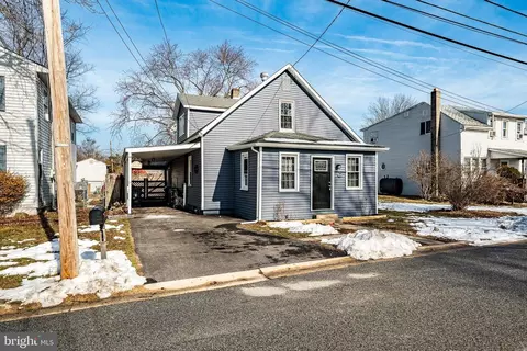 Exterior - 1342 Cherry St, Boothwyn, PA 19061 photo 3 of 7