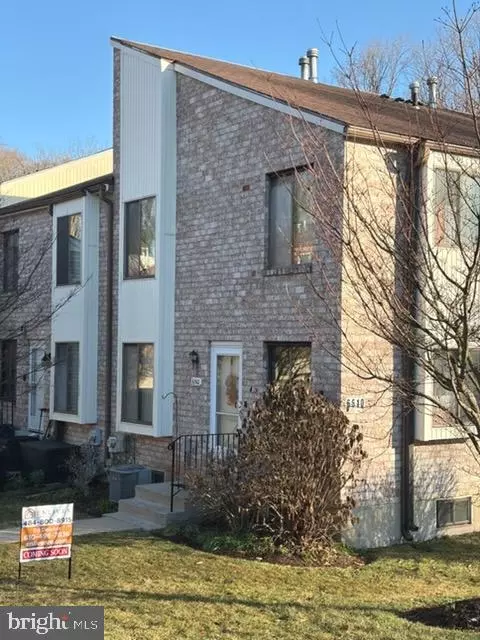 6510 Hilltop Dr #255, Brookhaven, PA 19015
