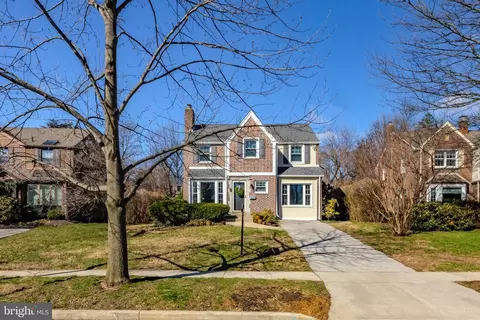 1628 Surrey Ln, Havertown, PA 19083