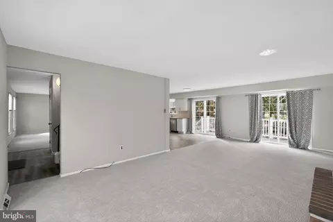 Living - 151 Eaton Dr, Wayne, PA 19087 photo 7 of 7