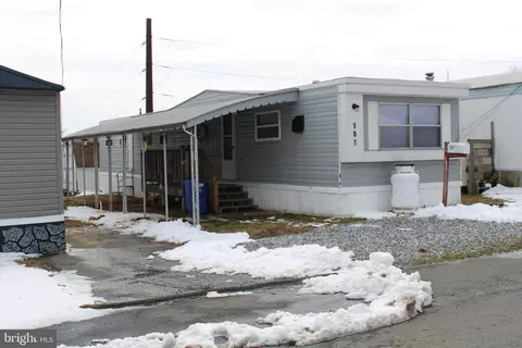 4300 W 9th St #101, Marcus Hook, PA 19061
