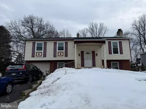 620 Bender Dr, Chichester, PA 19014