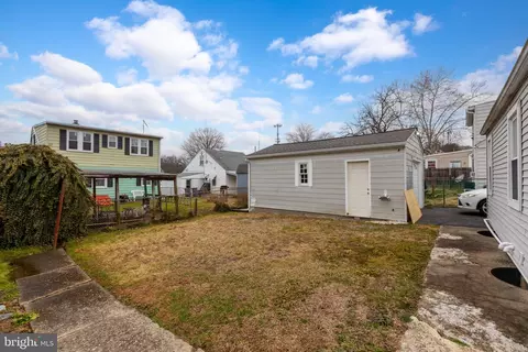 914 Anderson Ave, Marcus Hook, PA 19061 photo 32