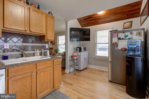 914 Anderson Ave, Marcus Hook, PA 19061 photo 13