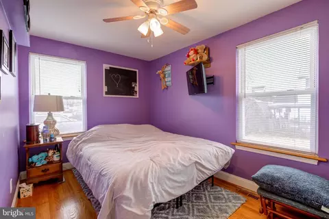 914 Anderson Ave, Marcus Hook, PA 19061 photo 16