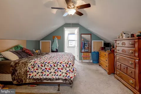 914 Anderson Ave, Marcus Hook, PA 19061 photo 23