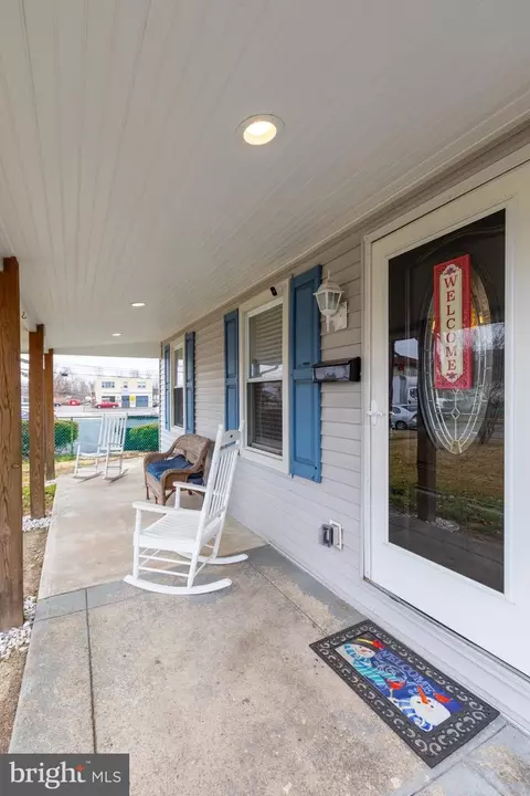 914 Anderson Ave, Marcus Hook, PA 19061 photo 5