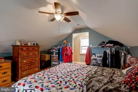 914 Anderson Ave, Marcus Hook, PA 19061 photo 25
