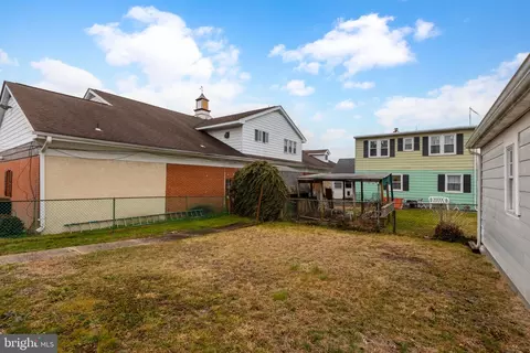 914 Anderson Ave, Marcus Hook, PA 19061 photo 33
