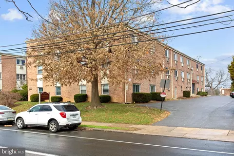 8115 W Chester Pike #C-3, Upper Darby, PA 19082
