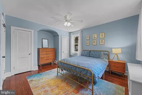 Bedroom - 2463 Eldon Ave, Drexel Hill, PA 19026 photo 2 of 5