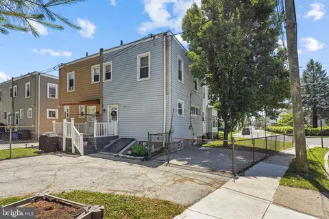 Exterior - 2463 Eldon Ave, Drexel Hill, PA 19026 photo 7 of 8