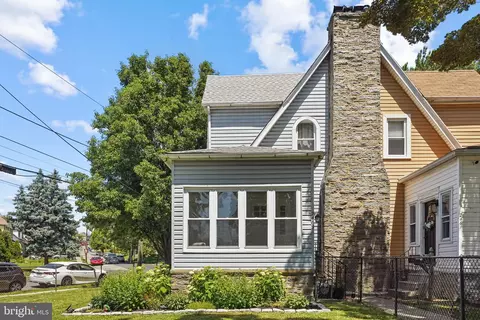 Exterior - 2463 Eldon Ave, Drexel Hill, PA 19026 photo 3 of 8