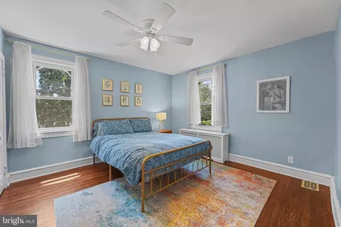 Bedroom - 2463 Eldon Ave, Drexel Hill, PA 19026 photo 1 of 5
