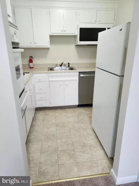 Kitchen - 524 S Cedar Ln, Darby, PA 19082 photo 1 of 1