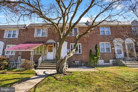 107 N Bishop Ave, Clifton Heights, PA 19018