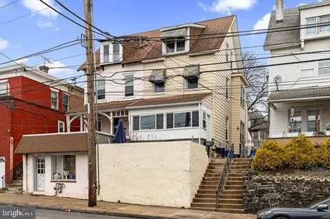 409 S Springfield Rd, Clifton Heights, PA 19018