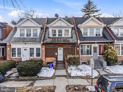 1010 Mcdowell Ave, Chester, PA 19013