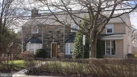 200 Warrior Rd, Drexel Hill, PA 19026