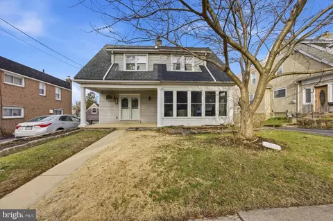 328 Blanchard Rd, Drexel Hill, PA 19026