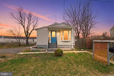 2502 Williams Ave, Brookhaven, PA 19015