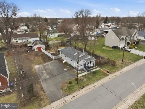 2502 Williams Ave, Chichester, PA 19014