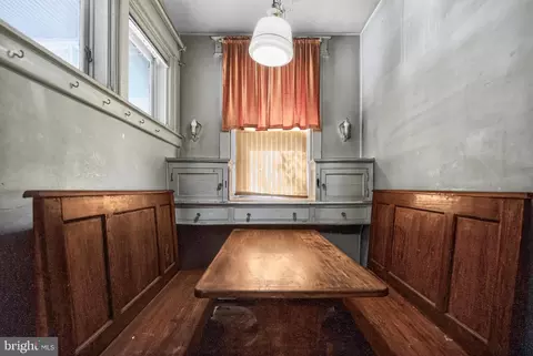 Dining - 1012 Washington Ave, Marcus Hook, PA 19061 photo 1 of 1