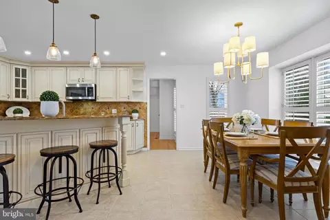 Dining - 217 Ravenscliff Rd, Wayne, PA 19087 photo 5 of 5