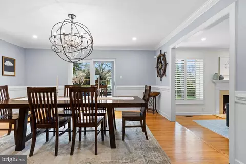 Dining - 217 Ravenscliff Rd, Wayne, PA 19087 photo 2 of 5