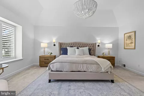 Bedroom - 217 Ravenscliff Rd, Wayne, PA 19087 photo 2 of 8