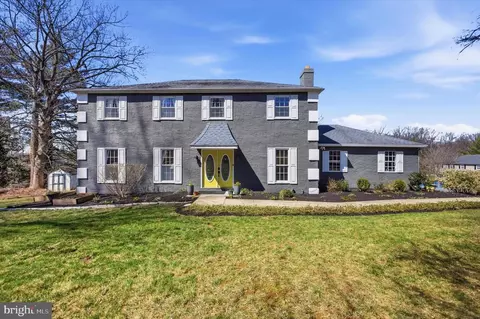 1 Country Village Way, Media, PA 19063
