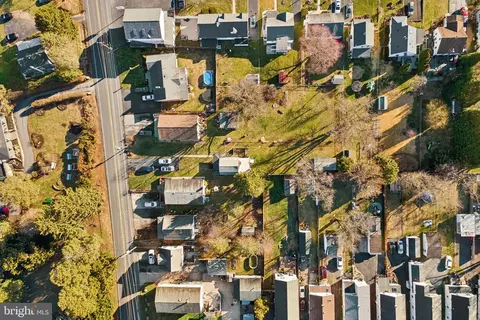 View/Area - 309 E Dutton Mill Rd, Brookhaven, PA 19015 photo 2 of 3