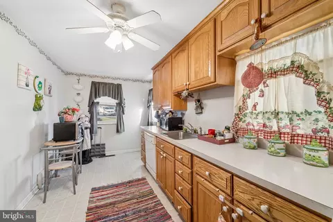 Kitchen - 309 E Dutton Mill Rd, Brookhaven, PA 19015 photo 2 of 2